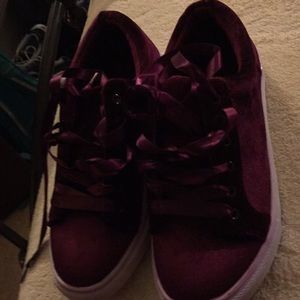 Velvet shoes